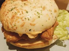 招牌香辣鸡腿堡-必胜客(华都店)