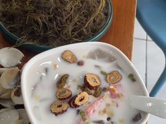 -老何家后安粉·糟粕醋海鲜火锅(三亚湾椰梦长廊店)