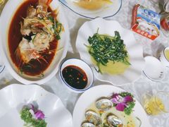 -范饭椰林川湘味海鲜·椰子鸡(三亚湾椰梦长廊店)