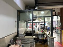 -黄阿姨锅贴大王(万航渡路店)