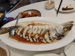 -万龙洲海鲜(大兴绿地缤纷城店)