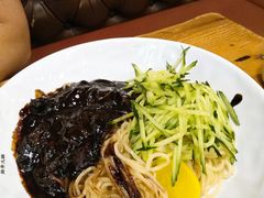 韩式炸酱面-喇喇排骨火锅·传统韩式脊骨汤(望京西园总店)