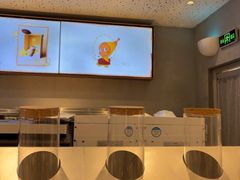 -喜茶(北京华贸购物中心店)