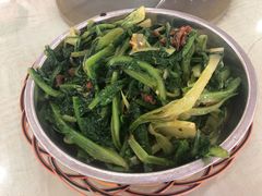 豆豉鲮鱼炒油麦菜-黄埔合益酒家