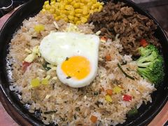 -鹤江桥·红油牛肉粉(SKP店)