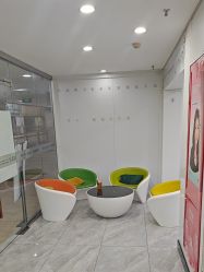 -镁连社·美联社