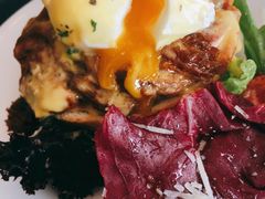 疯狂手撕牛肉班尼迪克蛋-The Rug Cafe(王府中环店)