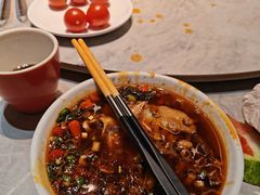 -蜀滋香鲜鱼美蛙火锅(339店)