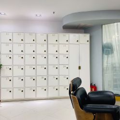 点击看大图 -八佰伴8008星级形象店