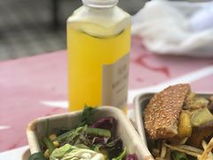 -HELLO 27 意面·沙拉·帕尼尼