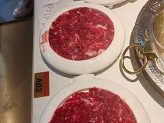 -左庭右院鲜牛肉火锅(金山万达店)