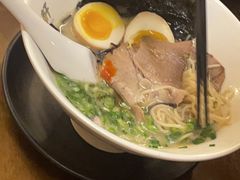 大满足招牌豚骨拉面-一豚轩·烧鸟·豚骨拉面(五四路店)