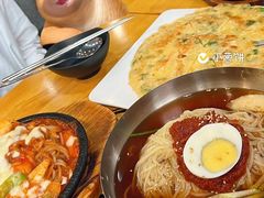 -顶顶红石锅拌饭(步行东街店)