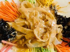 -洁神饭庄·海鲜·青岛菜·30年老字号(五四广场店)