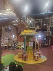 -卡通尼·Safari非洲探索乐园·生日会(金桥国际商业广场店)