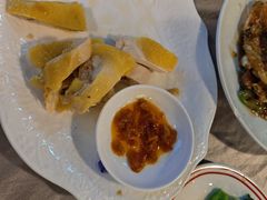 -明本湛江鸡•海鲜小厨(陈家祠店)