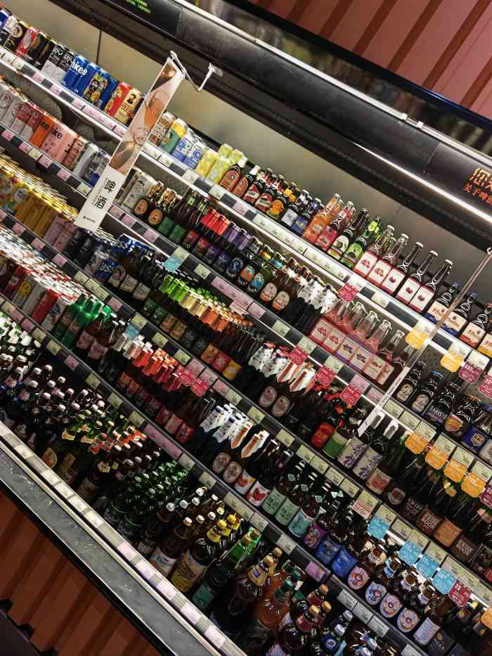 好百客食品馆(群力店)-"好百客食品馆,位置在群里远大地下一层,这.