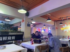 -海盗船. 龙虾烧烤. 酒馆