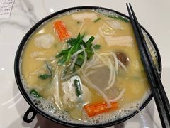 -肥汁米蘭香港米线(长宁来福士店)