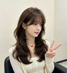 -镁连社·美联社