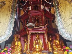 -九华山风景区月身宝殿