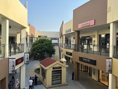 -宁波杉井奥特莱斯广场