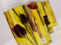 -茱莉蔻(Eastwood)