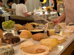 -La Villa French Restaurant