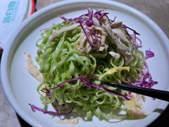 葱油鸡丝凉面-新白鹿餐厅(嘉兴八佰伴华府店)
