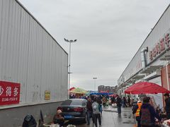 -团泊镇示范集贸市场