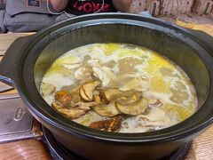 美味牛肝菌-菌海森林·非遗野生菌火锅(西山区滇池路摩根道店)