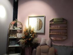 -花系美·美甲美睫精品店