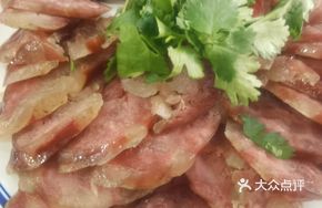 Cantonese Steamed Sausage