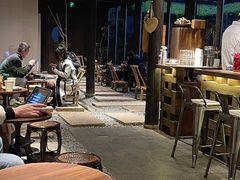 大堂-Metal hands·铁手咖啡