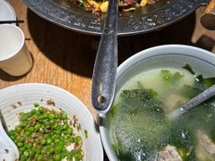 -聚鑫朋酸菜肥肠(文艺路口店)