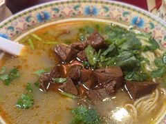 -金杨拉面王小吃面馆·牛三宝面·红烧牛肉粉