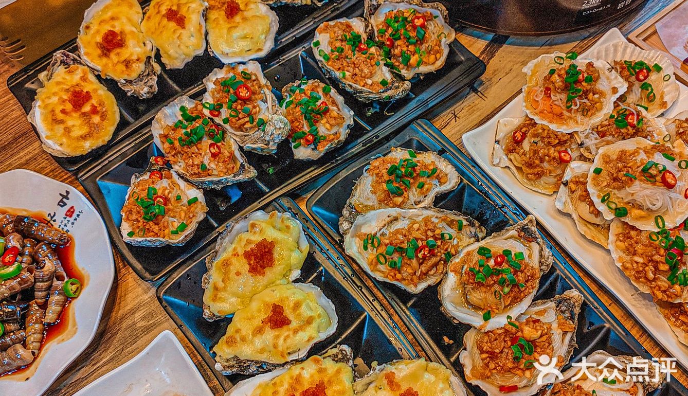 这比手掌还大的生蚝🦪简直鲜掉眉毛‼️