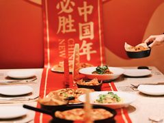 -必胜客(WOW中心城店)