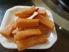 -正能量脆肉鲩火锅