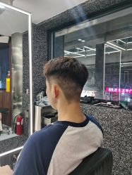 -厘里·salon