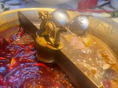 -小龙翻大江文化火锅(宽窄店)