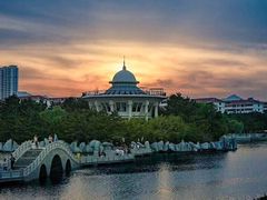 -莫内艺术岛海景咖啡