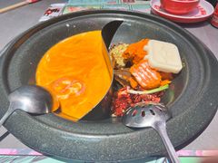 -生活如沸·顺德水牛奶火锅(大学路店)