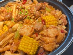 -多嘴超级肉蟹煲(中街恒隆故宫店)