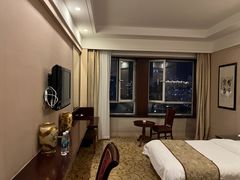 -大连长城大饭店(西安路地铁站店)