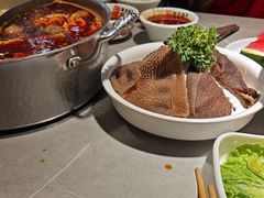 -宴全牛粤来越牛潮汕鲜牛肉火锅(海州万达广场店)
