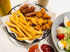 精美小吃拼盘-烁先生披萨·儿童餐下午茶(河南岸店)