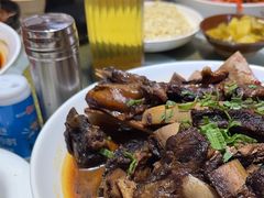 -茸梅路右拐龙虾-农家菜(松江店)