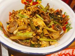 -兔槽江湖菜·重庆璧山兔(水围店)