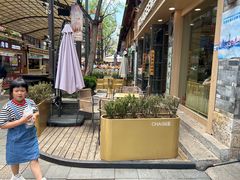 -霸王茶姬(南强街店)